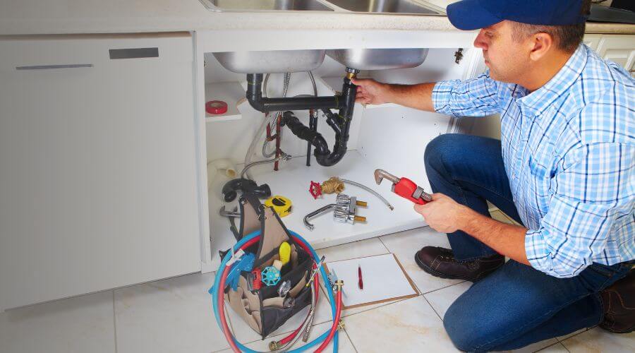Expert burst pipe repair services in Carpenter, SD
